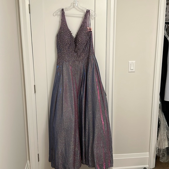 Eureka Los Angeles - Metallic Purple with Gems - 2XL - Never Worn - Picture 3 of 12